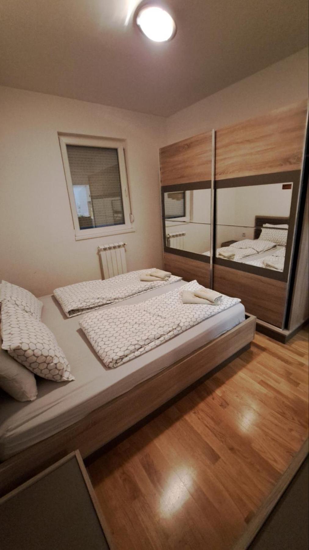 Luxury Apartment Nefertiti Скопие Екстериор снимка